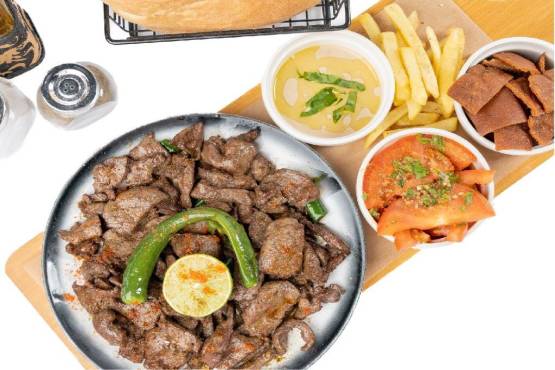 طبق ميكس نص لمونة ( كبدة وكلاوى)